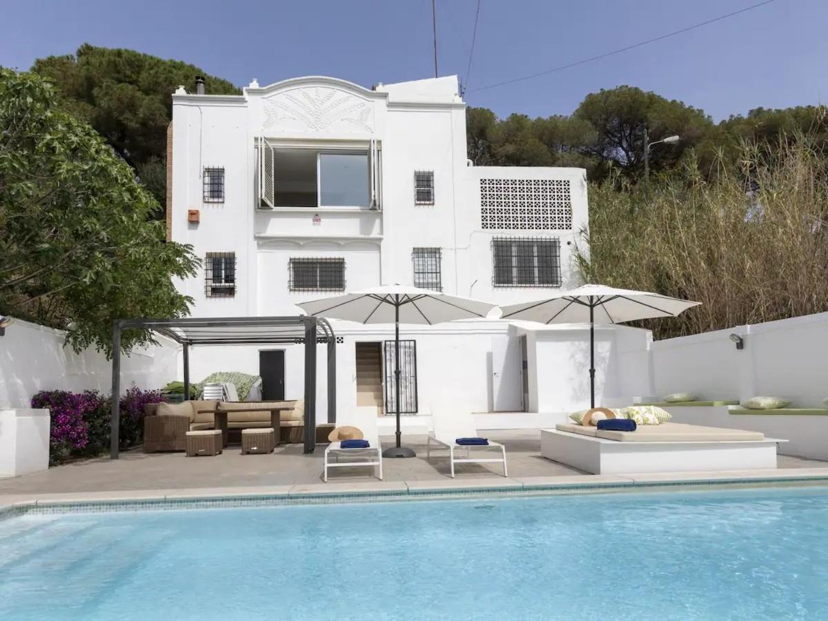 בדלונה Casa Canyet Con Piscina A Un Paso De Barcelona Y La Playa מראה חיצוני תמונה